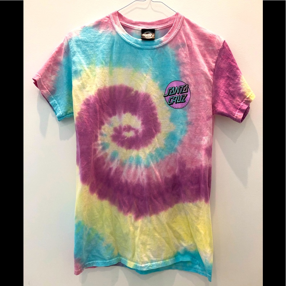 Santa Cruz tie dye tee shirt. Worn once!